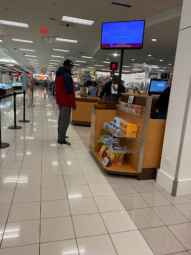 Shopping Mall «Landstown Commons Shopping Center», reviews and photos, 3334 Princess Anne Rd, Virginia Beach, VA 23456, USA