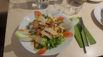 Salade de poulet du Restaurant français Restaurant Le Seven - Français à Grenoble - n°1