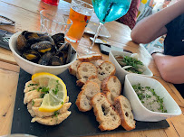 Plats et boissons du Restaurant de fruits de mer Les Barges à Les Sables-d'Olonne - n°8