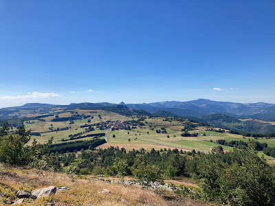 Très beau Plateau de Lachamp-Raphael à Lachamp-Raphaël