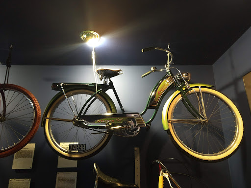 Restaurant «The Pineapple Tea Room & Coffee Shoppe», reviews and photos, 604 Colwyn St, Cumberland Gap, TN 37724, USA