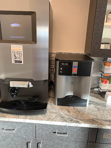 Hyundai Dealer «Planet Hyundai», reviews and photos, 15601 W Colfax Ave, Golden, CO 80401, USA