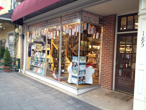 Winchester Book Gallery, 185 N Loudoun St, Winchester, VA 22601, USA, 