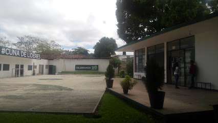 Instituto De Estudios Superiores De Chiapas ( Salazar Narvaes)