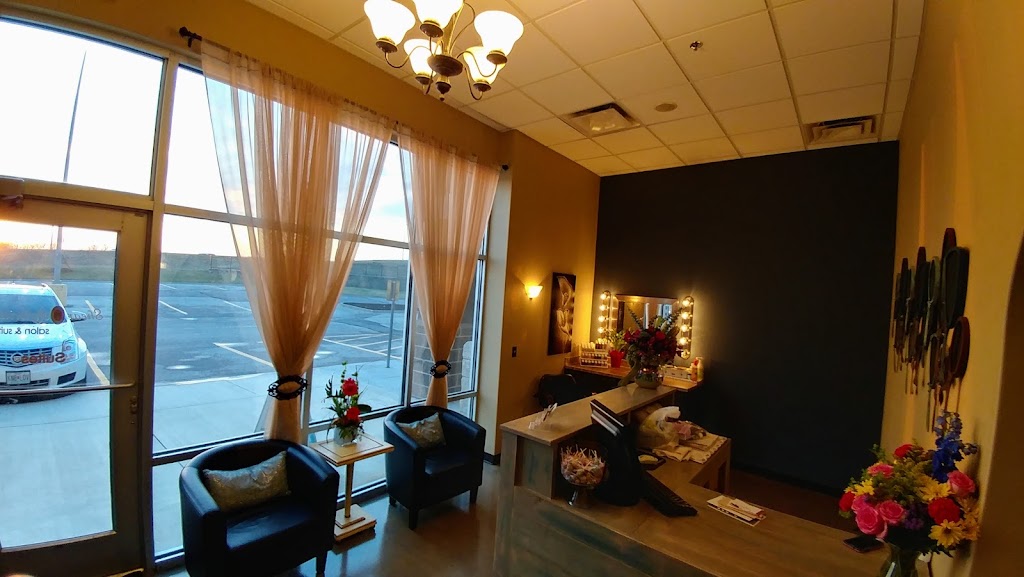 Deluxe Hair Salon Spa & Suites 64145