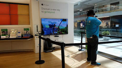 Computer Store «Microsoft Store», reviews and photos, 5015 Westheimer Rd A2421, Houston, TX 77056, USA