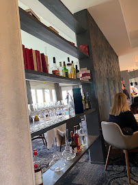 Atmosphère du Restaurant gastronomique La Table - Christophe Hay et Loïs Bée à Ardon - n°4