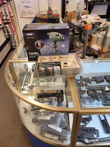 Gun Shop «Plainfield Shooting Supplies», reviews and photos, 2605 E Main St #120, Plainfield, IN 46168, USA