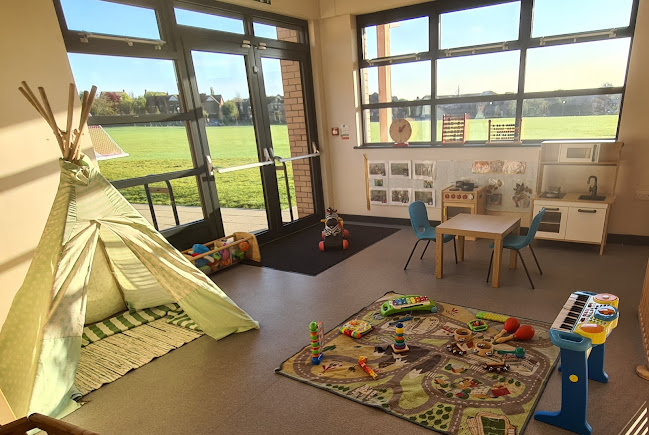 Reviews of Ducklings Preschool Shenley Brook End in Milton Keynes - School