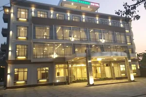 Prome Garden Hotel and Restaurant Pyay image