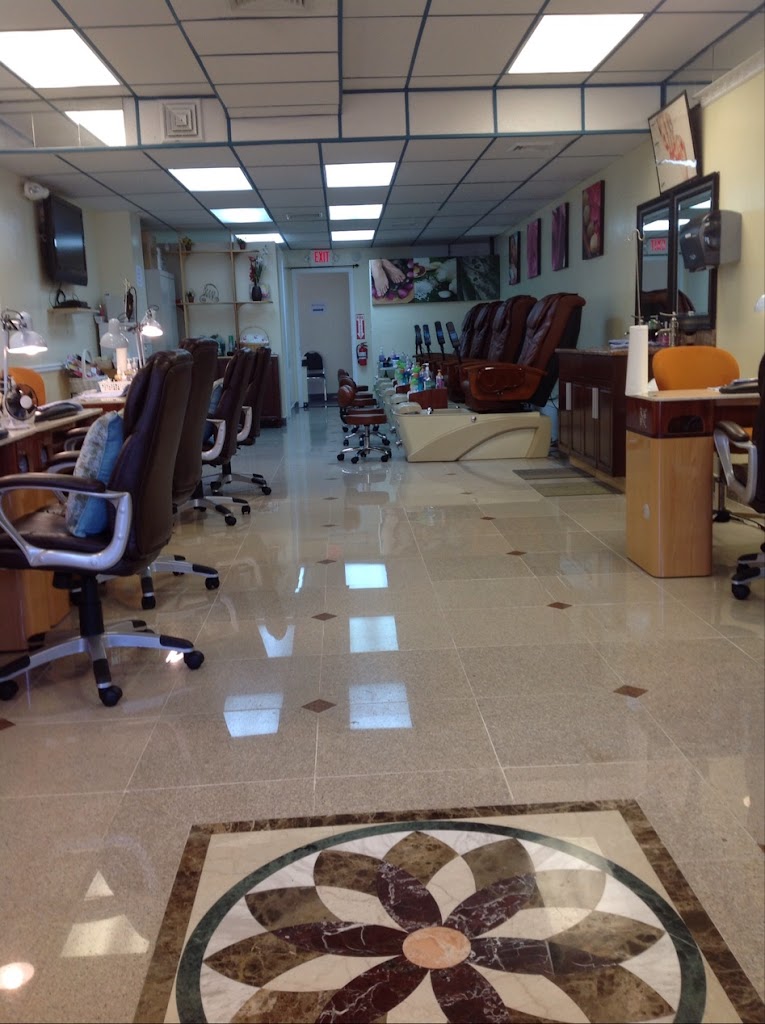THE DREAM NAIL SALON & SPA 08202