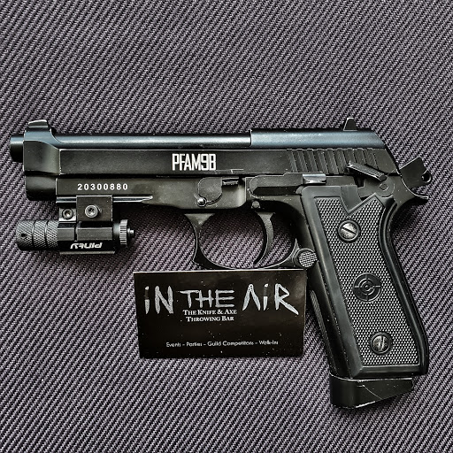 In the Air - Legacy knife and axe throwing bar with In The Air Gun Ultra shooting range