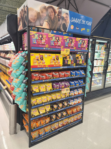 Grocery Store «Jewel-Osco», reviews and photos, 13200 Village Green Dr, Huntley, IL 60142, USA