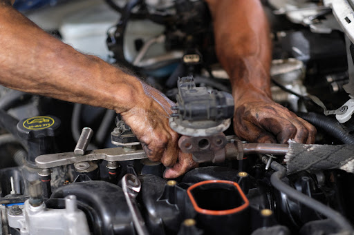 Auto Body Shop «James Towing, Auto Body & Repair», reviews and photos, 1040 Lavern Cir, Hendersonville, TN 37075, USA