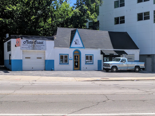 Moto-Scoot, 1652 N Water St, Milwaukee, WI 53202, USA, 