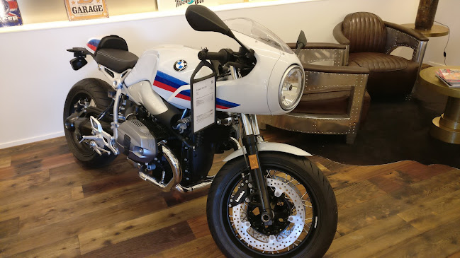 Kommentare und Rezensionen über BMW Motorrad - Genève-Meyrin - Facchinetti Motos SA