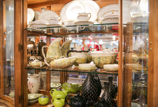 Thrift Store «Hospice Gift & Thrift of Nevada City», reviews and photos