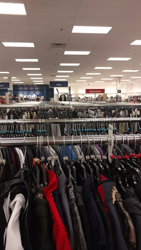 Department Store «Marshalls», reviews and photos, 351 N Frontage Rd, New London, CT 06320, USA