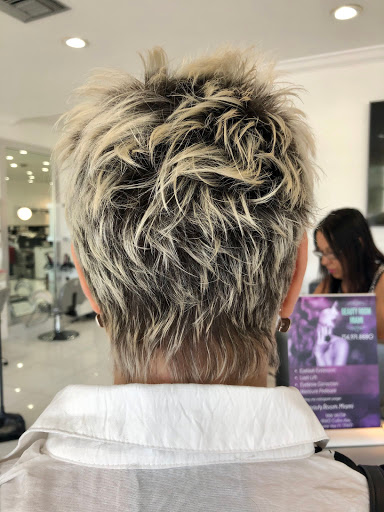 Beauty Salon «Prestige Beauty Salon & Spa», reviews and photos, 18160 Collins Ave, Sunny Isles Beach, FL 33160, USA