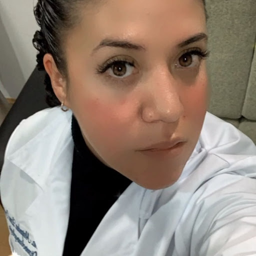 Dra. Alejandra Lora Castellanos, Otorrinolaringólogo