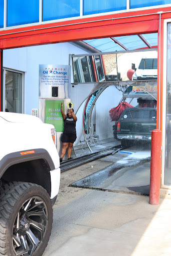 Premier Oil change & Car Wash en Central Point