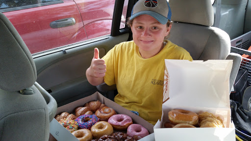 Donut Shop «Hole In One Donut 3», reviews and photos, 14406 N Florida Ave, Tampa, FL 33613, USA