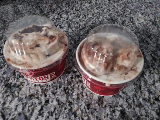 Ice Cream Shop «Cold Stone Creamery», reviews and photos, 1197 N Main St E, Tooele, UT 84074, USA