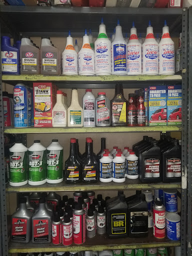 Auto Parts Store «Parkview Auto Parts», reviews and photos, 2625 W 51st St, Chicago, IL 60632, USA