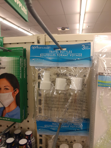 Dollar Store «Dollar Tree», reviews and photos, 1280 Smithfield Plaza, Smithfield, VA 23430, USA