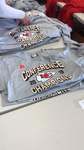 Sportswear Store «Kansas Sampler/Rally House Mission», reviews and photos, 6858 Johnson Dr, Mission, KS 66202, USA