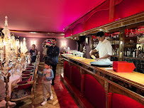 Atmosphère du Restaurant indien Karishma Lounge à Divonne-les-Bains - n°15