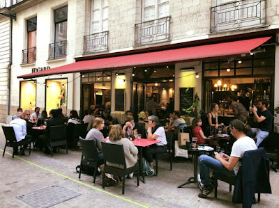 ....Et la Fourmi à Nantes