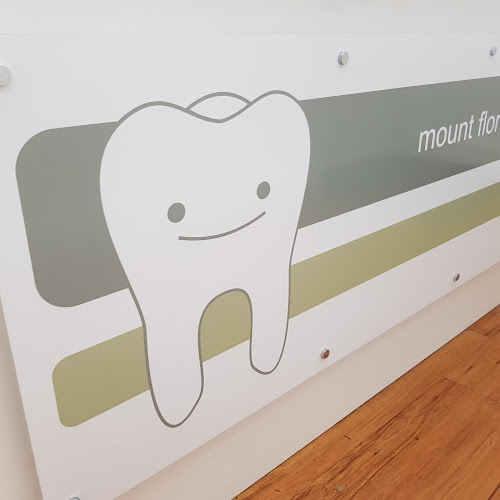 Comments and reviews of Mount Florida Dental