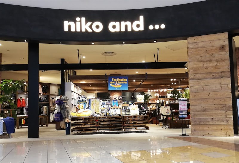 niko and... イオンモール大日