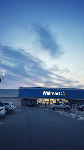 Discount Store «Walmart», reviews and photos, 55 Brooksby Village Way, Danvers, MA 01923, USA