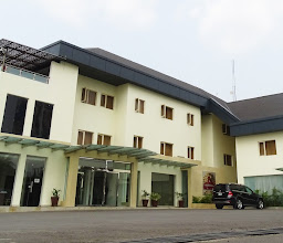 Monty Suites Uyo photo