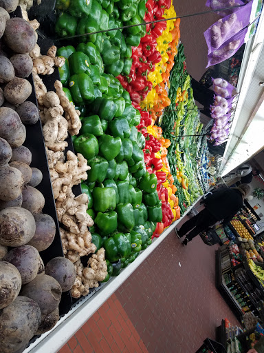 Produce Market «Morse Fresh Market», reviews and photos, 1430 W Morse Ave, Chicago, IL 60626, USA