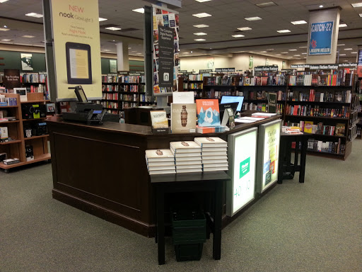 Book Store «Barnes & Noble», reviews and photos, 11500 Financial Centre Pkwy, Little Rock, AR 72211, USA
