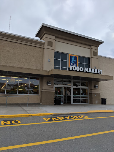 ALDI, 630 Fellsway, Medford, MA 02155, USA, 