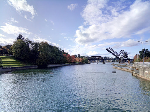 Tourist Attraction «Snoqualmie Falls Lower Observation Deck», reviews and photos, 37451 SE Fish Hatchery Rd, Fall City, WA 98024, USA