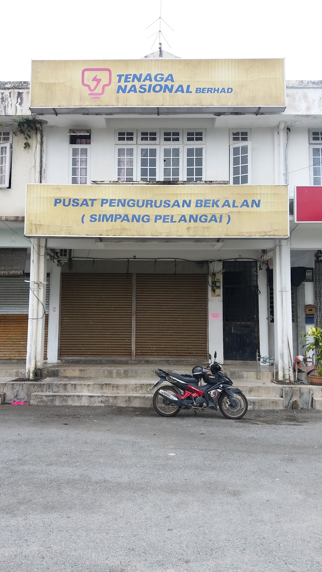 Pusat Pengurusan Bekalan Tenaga Nasional Berhad, Simpang Pelangai (Tenaga Nasional Berhad Supply Management Center of Simpang Pelangai)