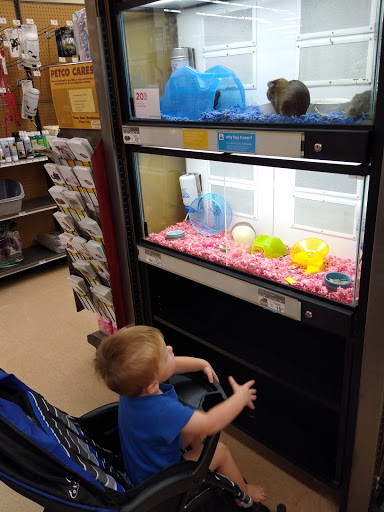 Pet Supply Store «Petco Animal Supplies», reviews and photos, 545 W Prien Lake Rd, Lake Charles, LA 70601, USA