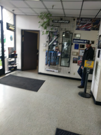 Tire Shop «Radial Tire of Elk Grove», reviews and photos, 9810 Waterman Rd, Elk Grove, CA 95624, USA