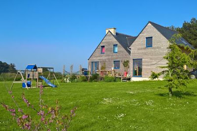 L'Home à la mer à Pleubian