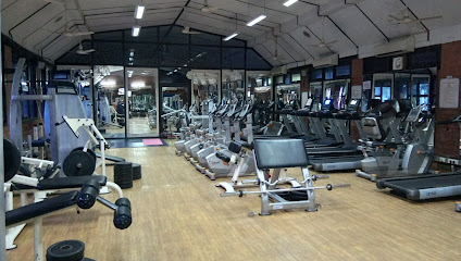 Fitness center - 2GJM+MRF, Fitness center, old campus, I I M, Vastrapur, Ahmedabad, Gujarat 380015, India