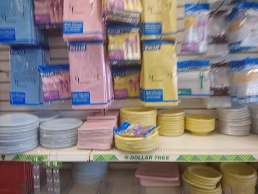 Dollar Store «Dollar Tree», reviews and photos, 12533 Olive Blvd, Creve Coeur, MO 63141, USA