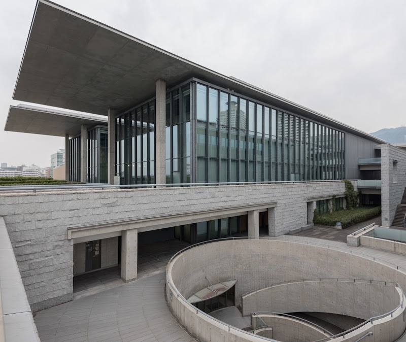 兵庫県立美術館 兵庫県神戸市中央区脇浜海岸通 美術館 グルコミ