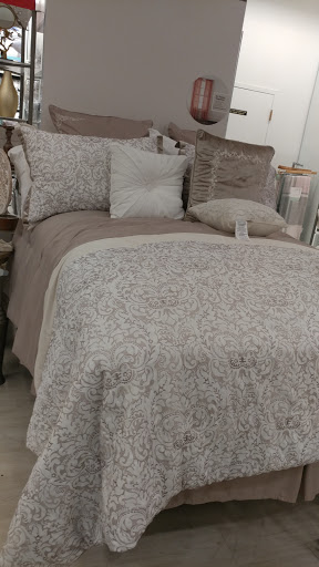 Shopping Mall «Jefferson Mall», reviews and photos, 4801 Outer Loop, Louisville, KY 40219, USA