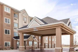 Microtel Inn & Suites by Wyndham West Fargo Medical Center image