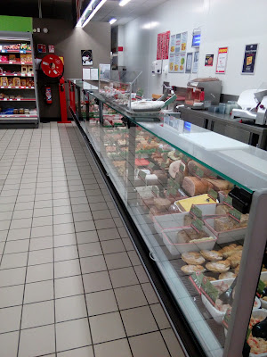 Carrefour Contact à Nozay